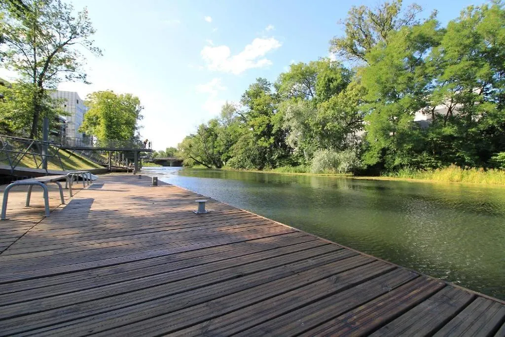 Riverside Industrial Studios - Sauna-Gym- Stay In Style By Wroapart-Pl -Air-Conditioning-All-Spa-Fitness Wrocław 0*,  Polen